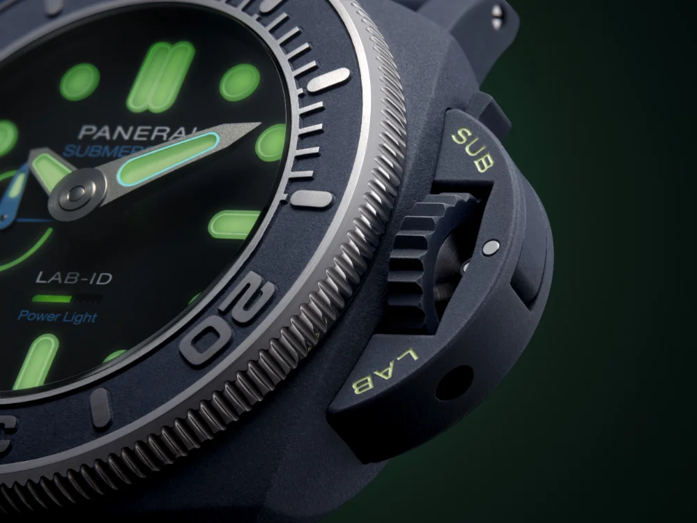 Panerai Submersible Elux LAB-ID PAM01800