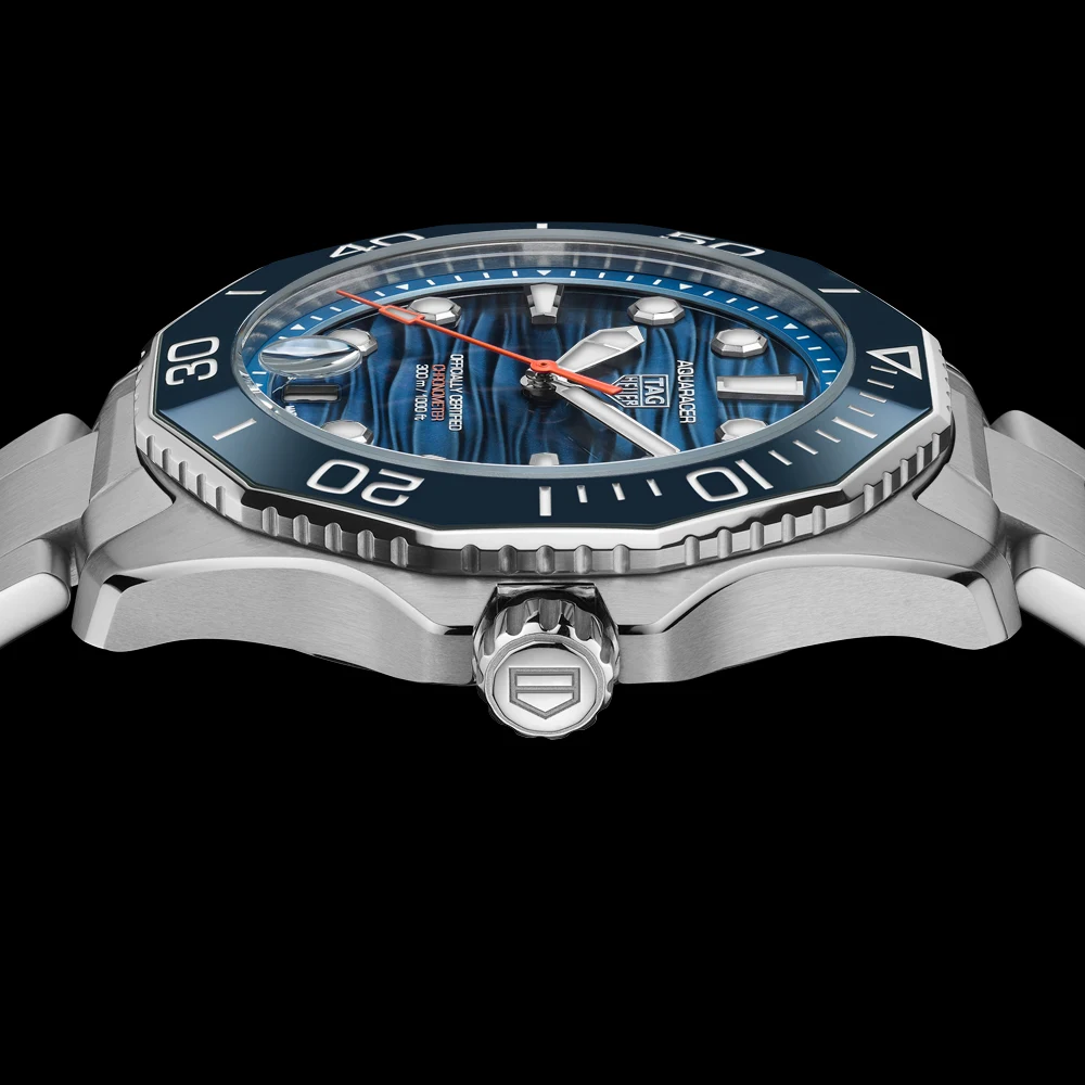 TAG Heuer Aquaracer Professional 300 Date
