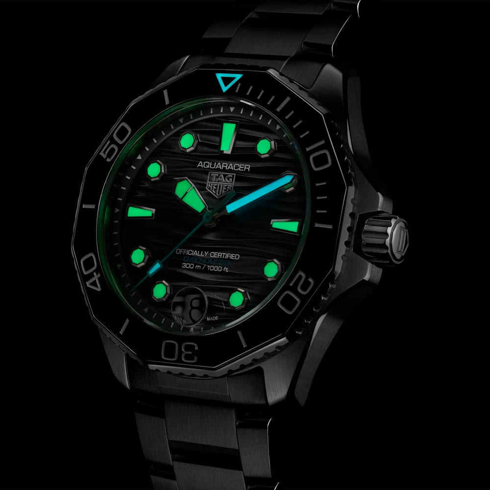 TAG Heuer Aquaracer Professional 300 Date