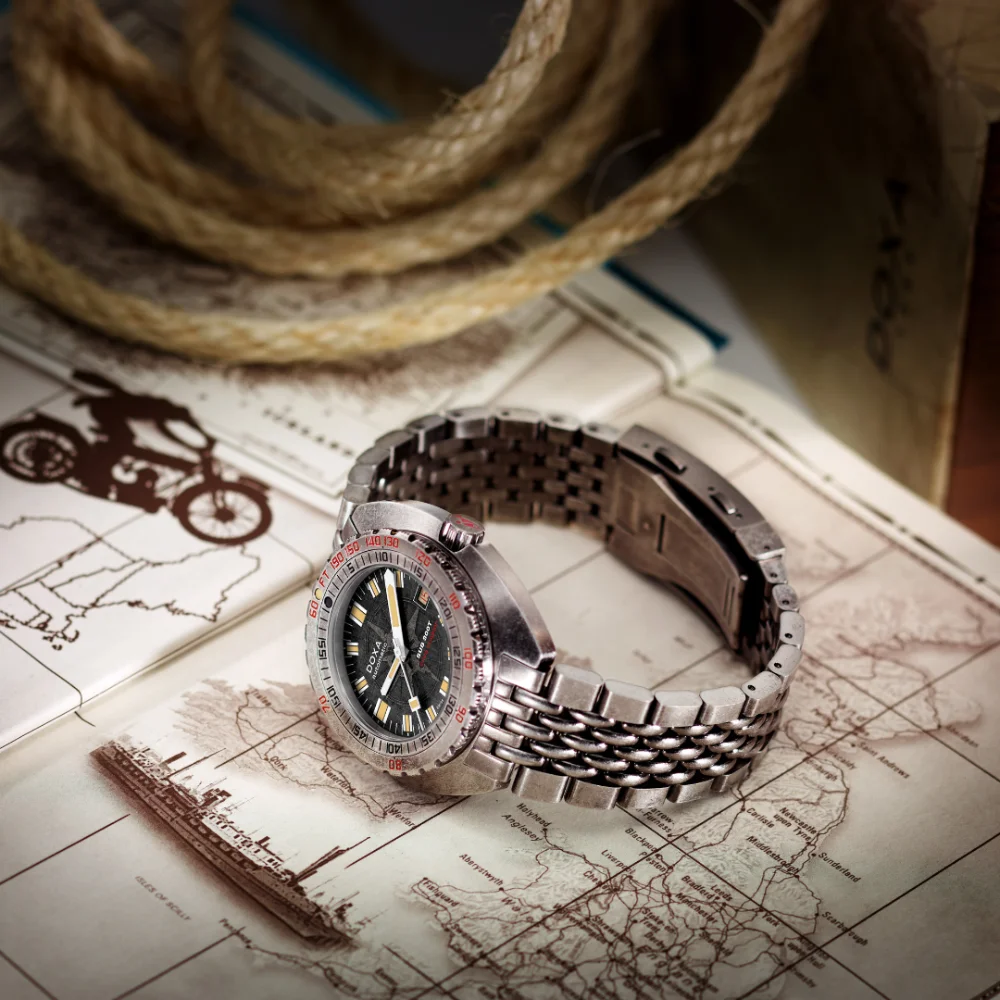 Doxa SUB 300T Sharkhunter Clive Cussler