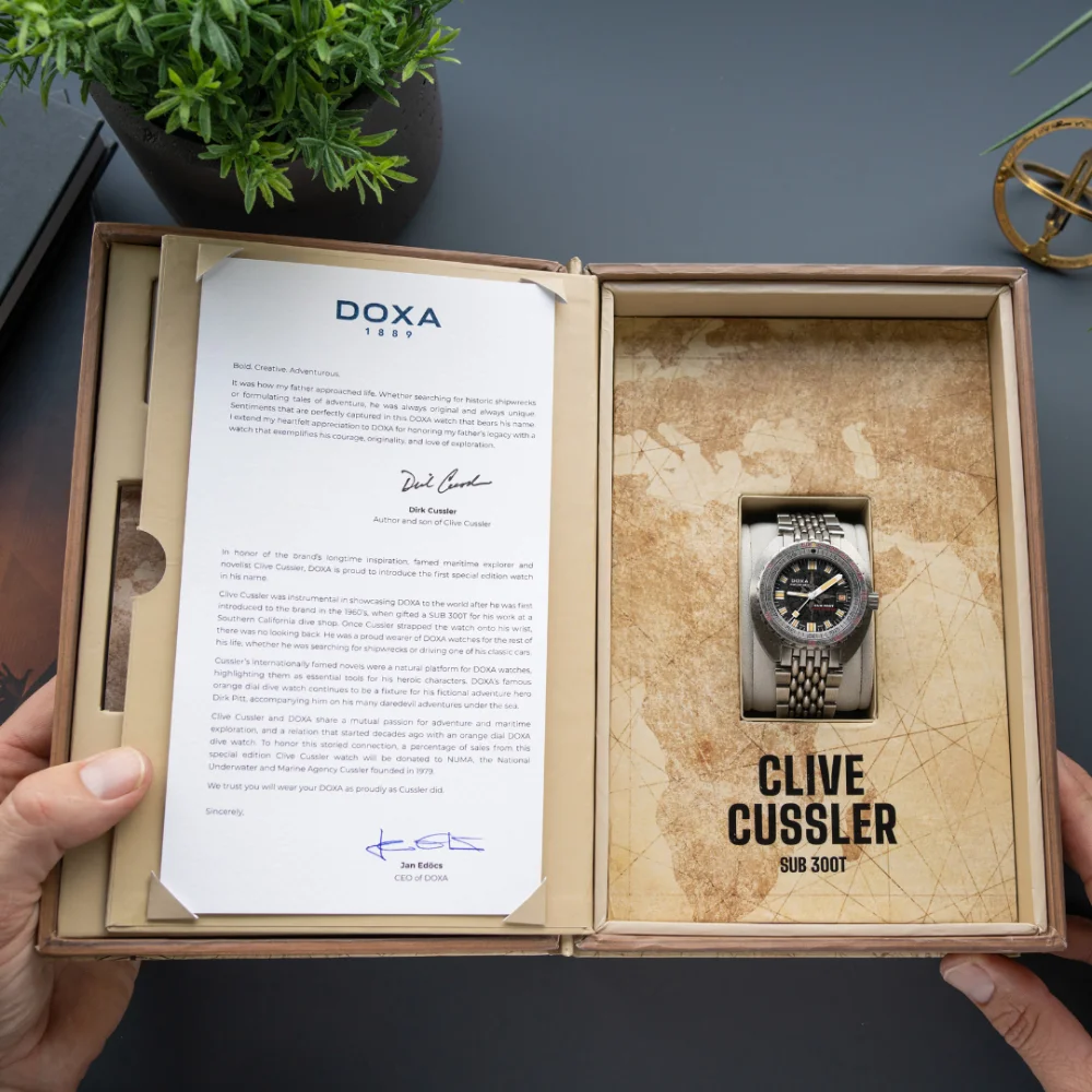 Doxa SUB 300T Sharkhunter Clive Cussler