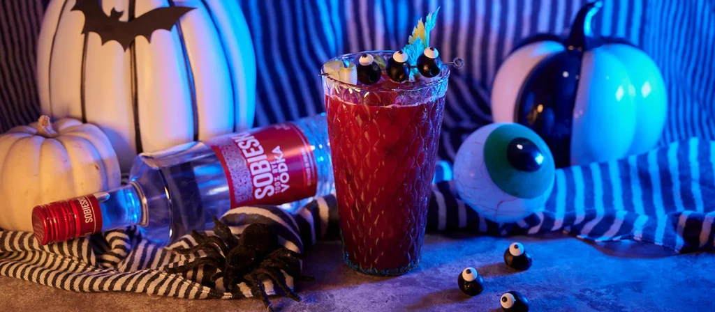 SOBIESKI vodkas cocktails for Halloween