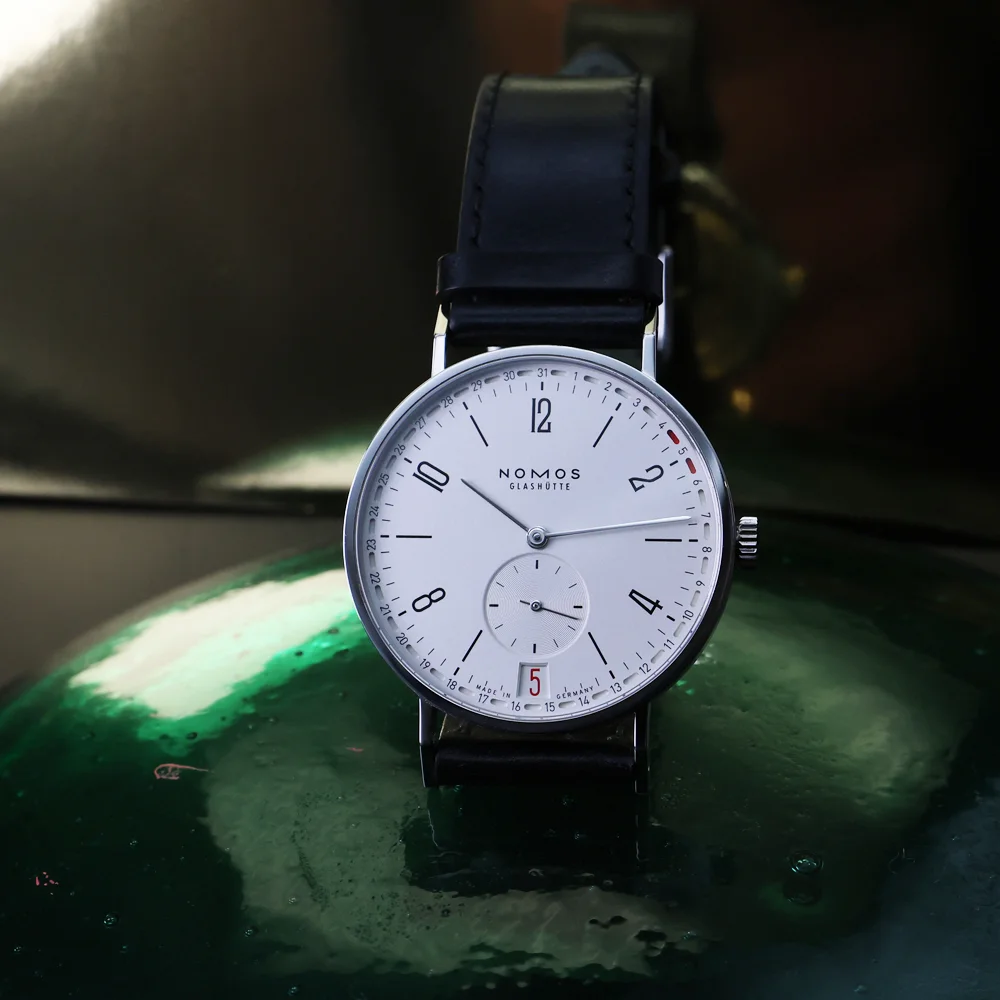 NOMOS Glashütte Tangente 2date
