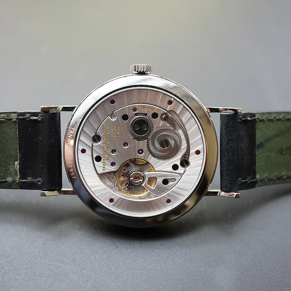 NOMOS Glashütte Tangente 2date