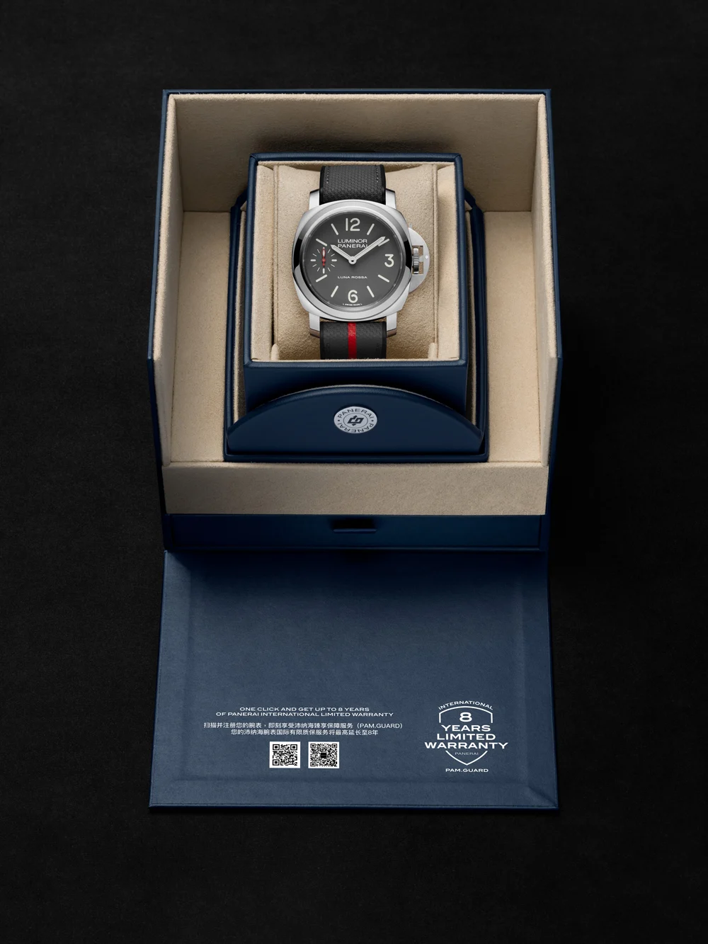 Panerai Luminor Luna Rossa PAM01653