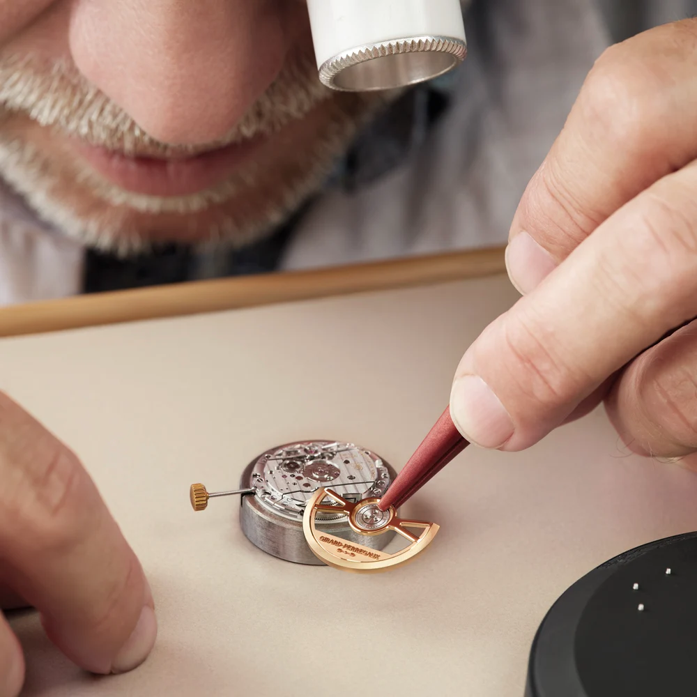 Girard-Perregaux Calibre GP 4800