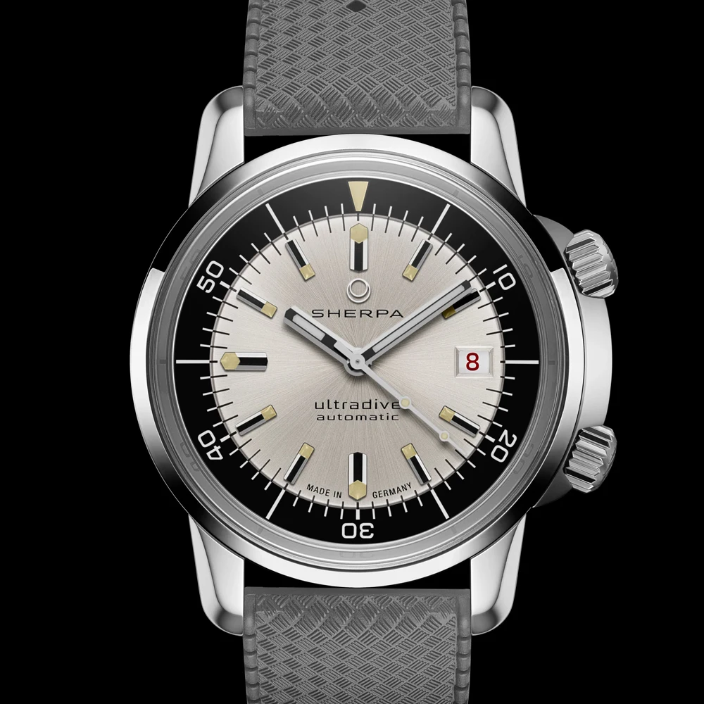 Sherpa Ultradive Tuxedo