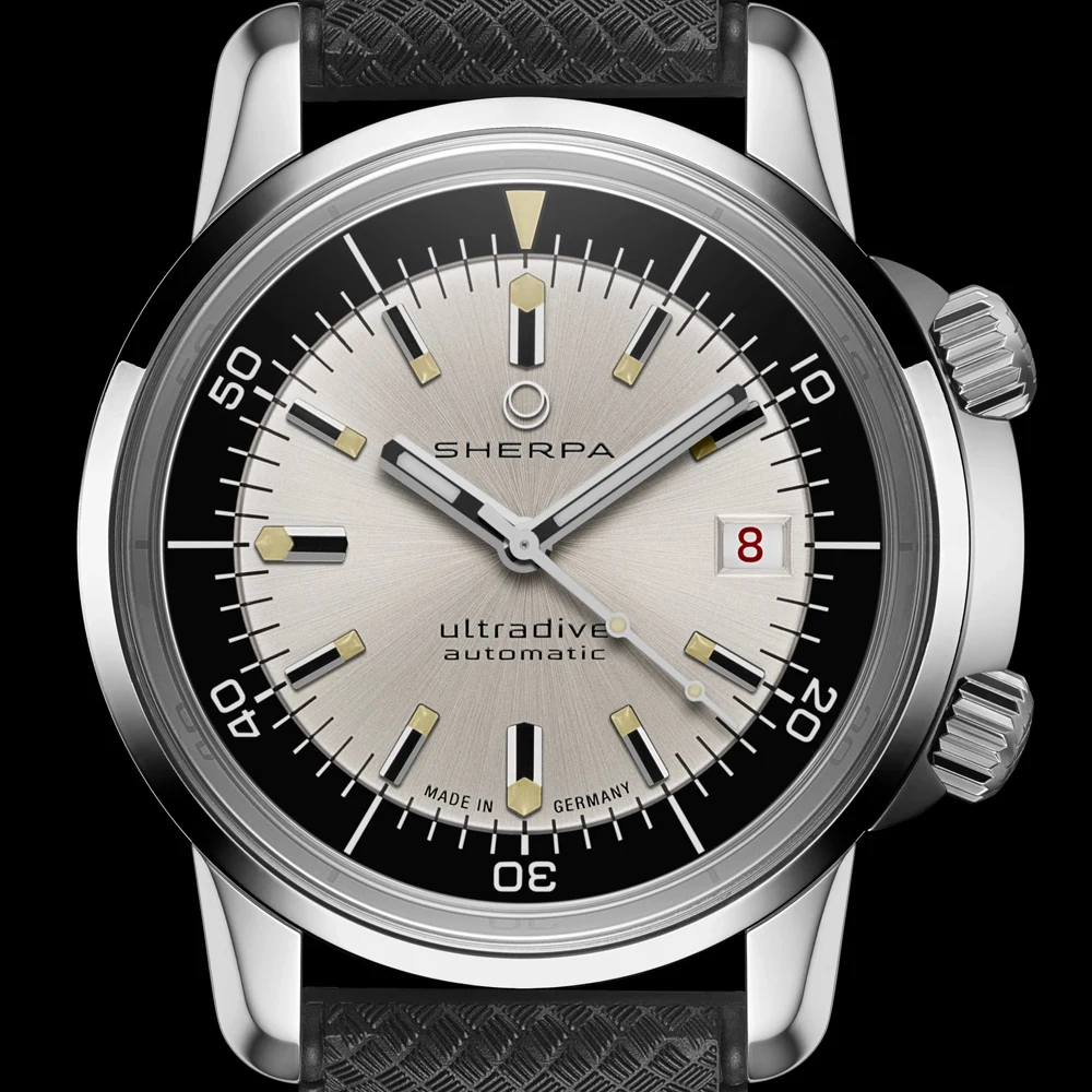 Sherpa Ultradive Tuxedo