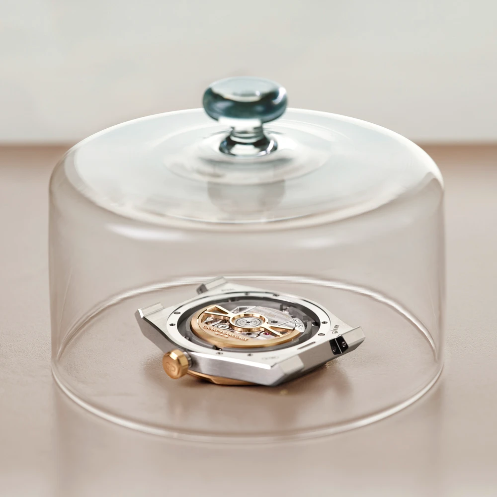 Girard-Perregaux Laureato FIFTY