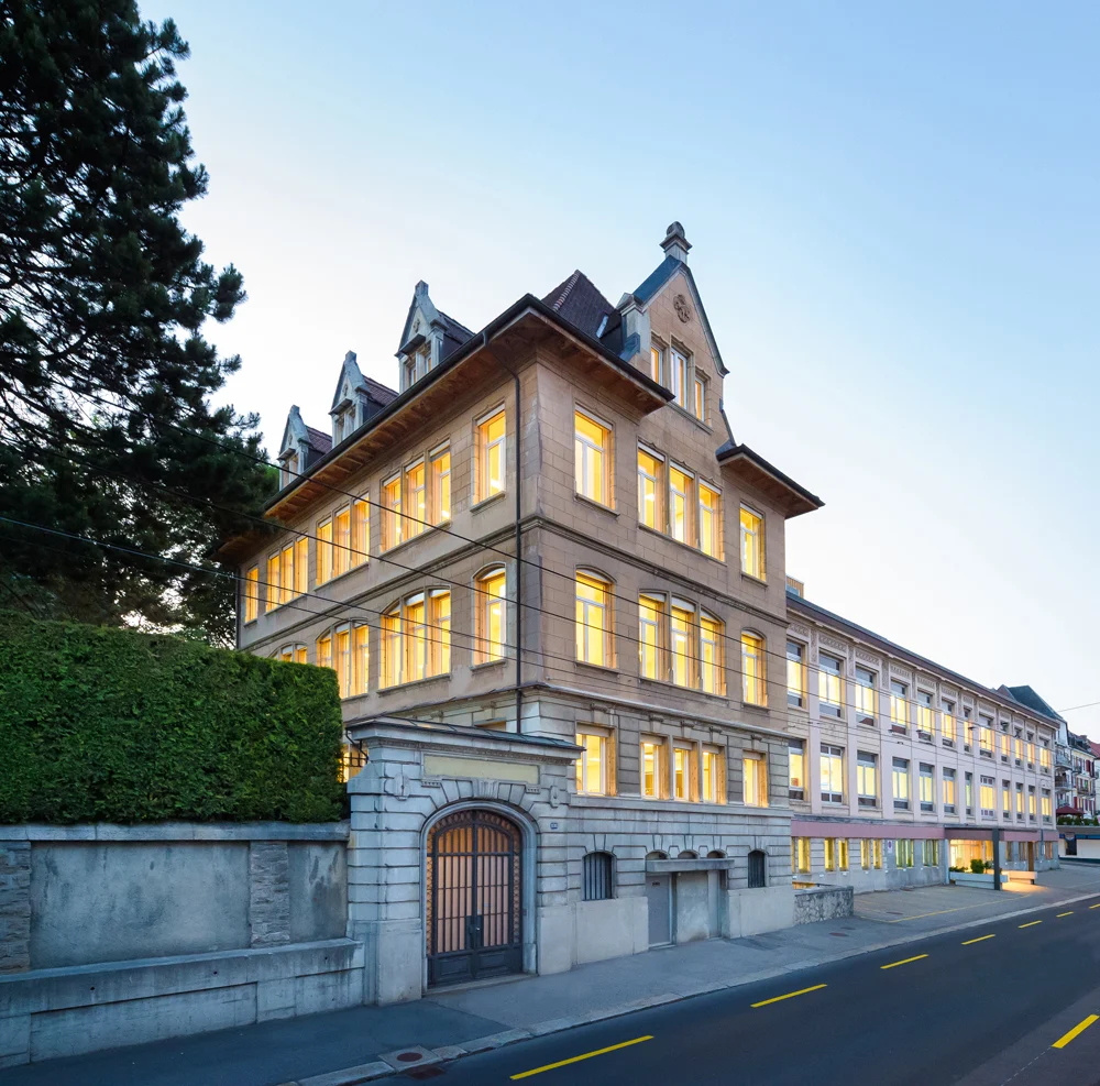 Girard-Perregaux Manufacture