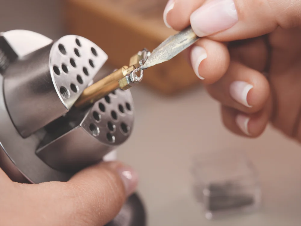 Girard-Perregaux Manufacture