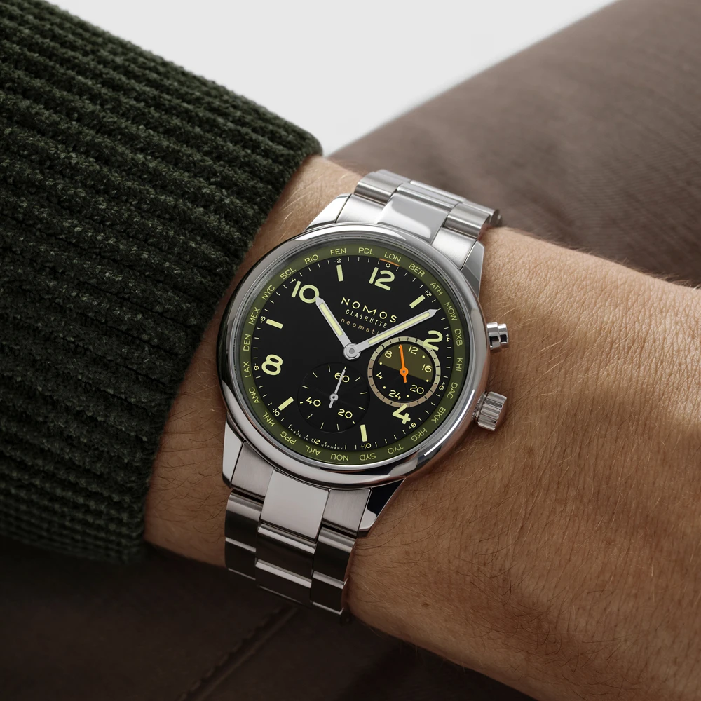 NOMOS Club Sport neomatik Worldtimer