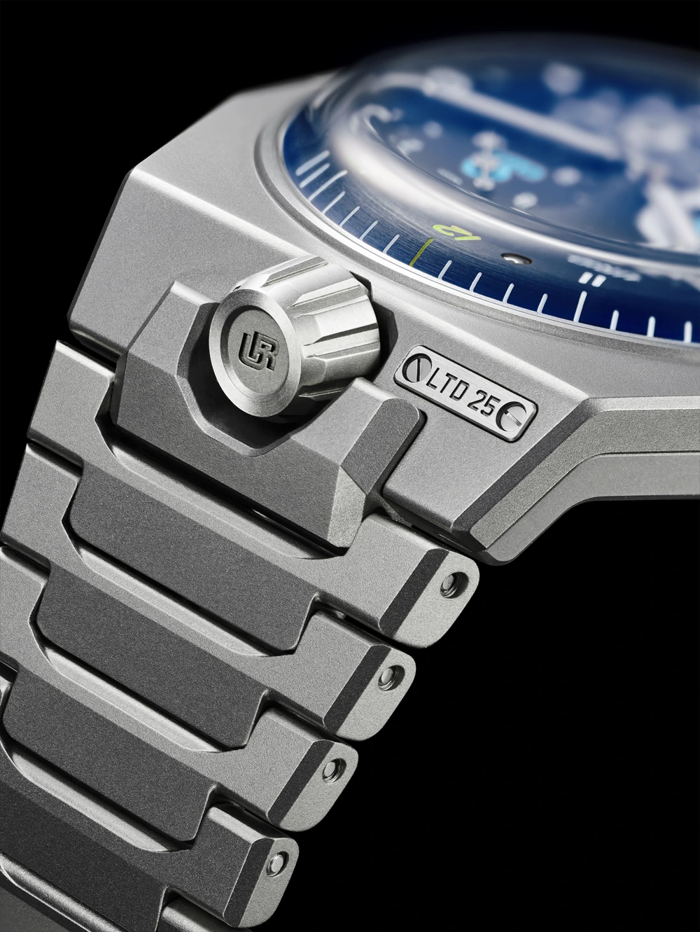 URWERK UR-10 SpaceMeter Blue