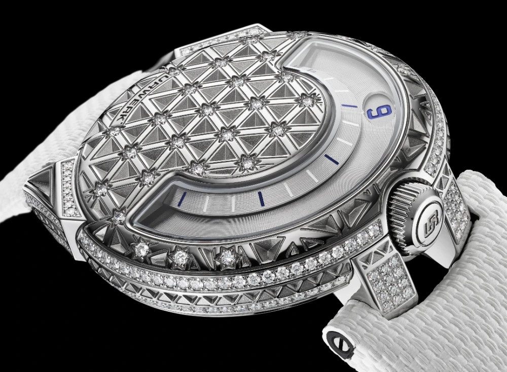 URWERK UR-101 Diamond Sky