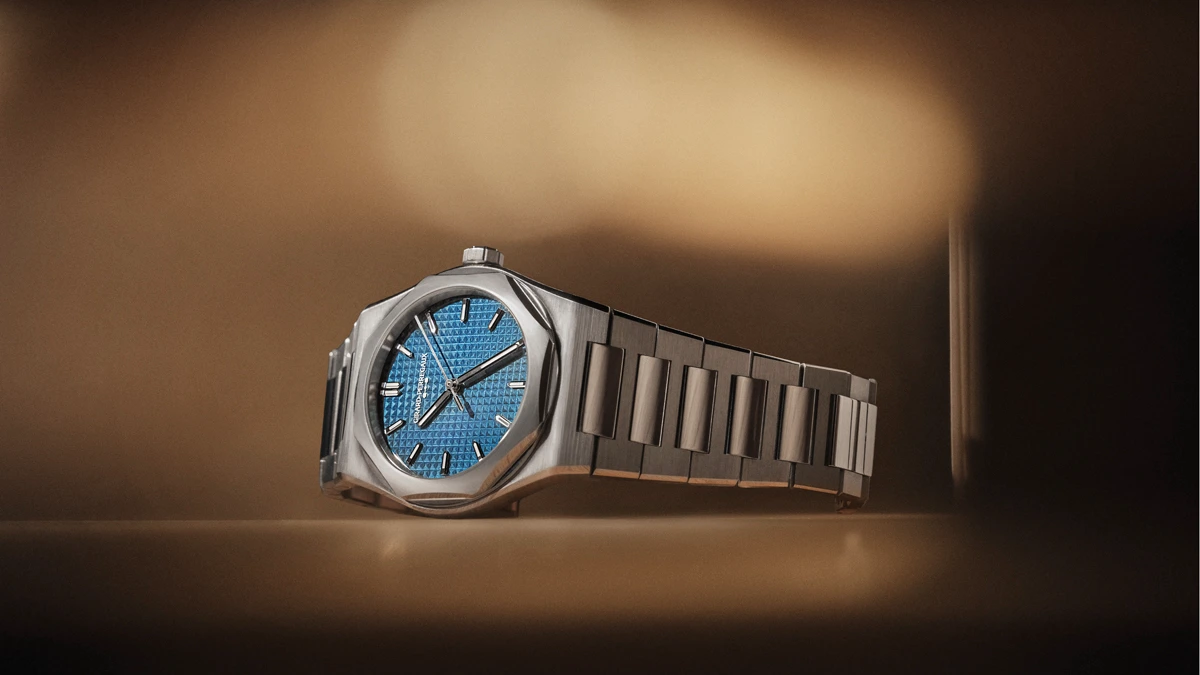 Girard-Perregaux Laureato FIFTY Steel