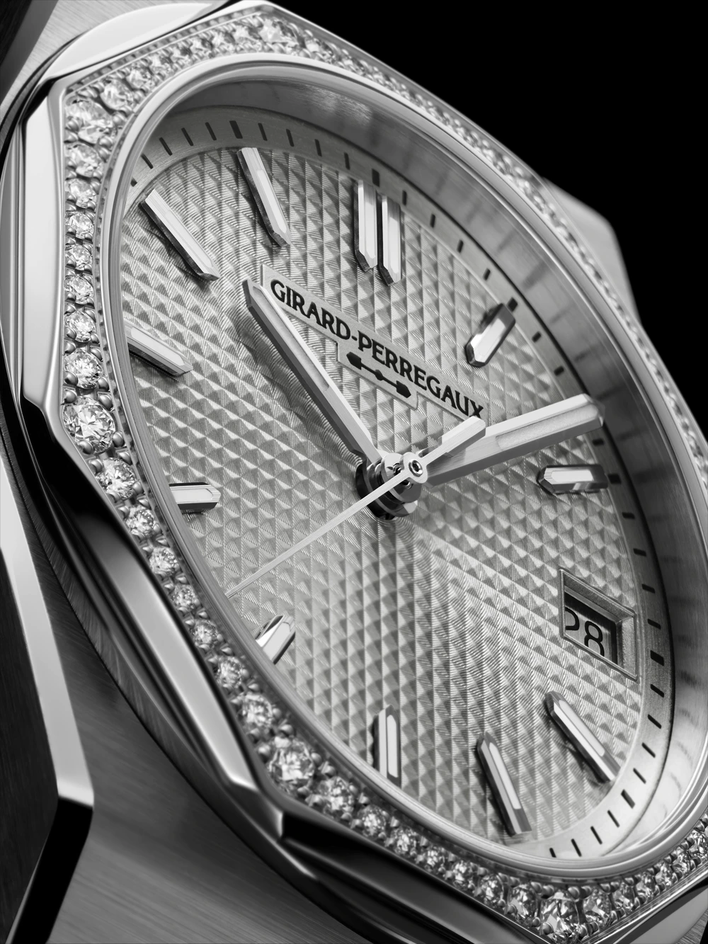 Girard-Perregaux Laureato FIFTY Steel