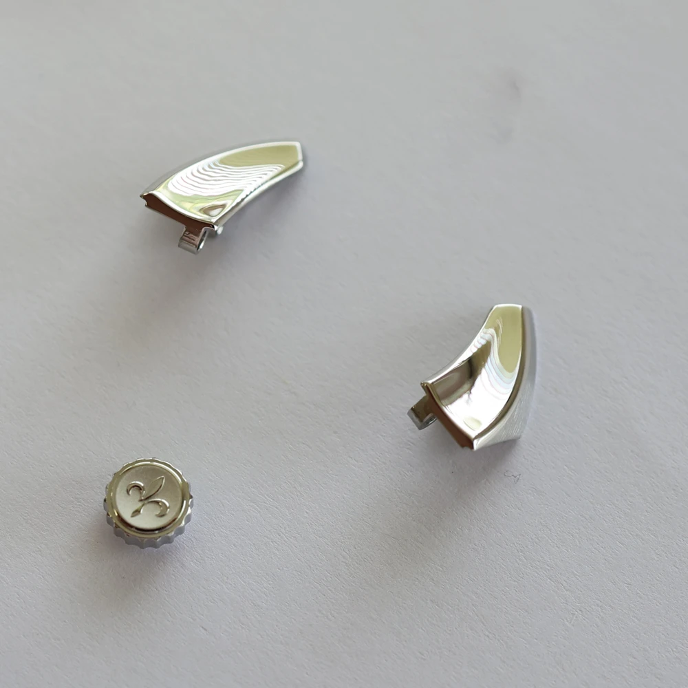 Pequignet lugs and crown