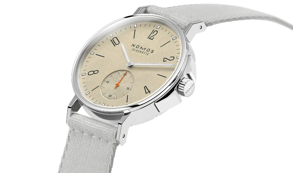 NOMOS Ahoi neomatik sky and sand