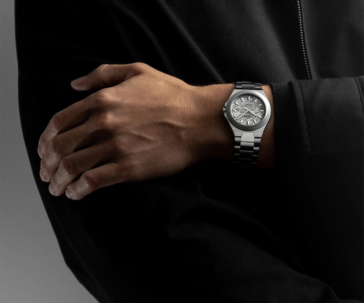 Delma Midland Meteorite Automatic