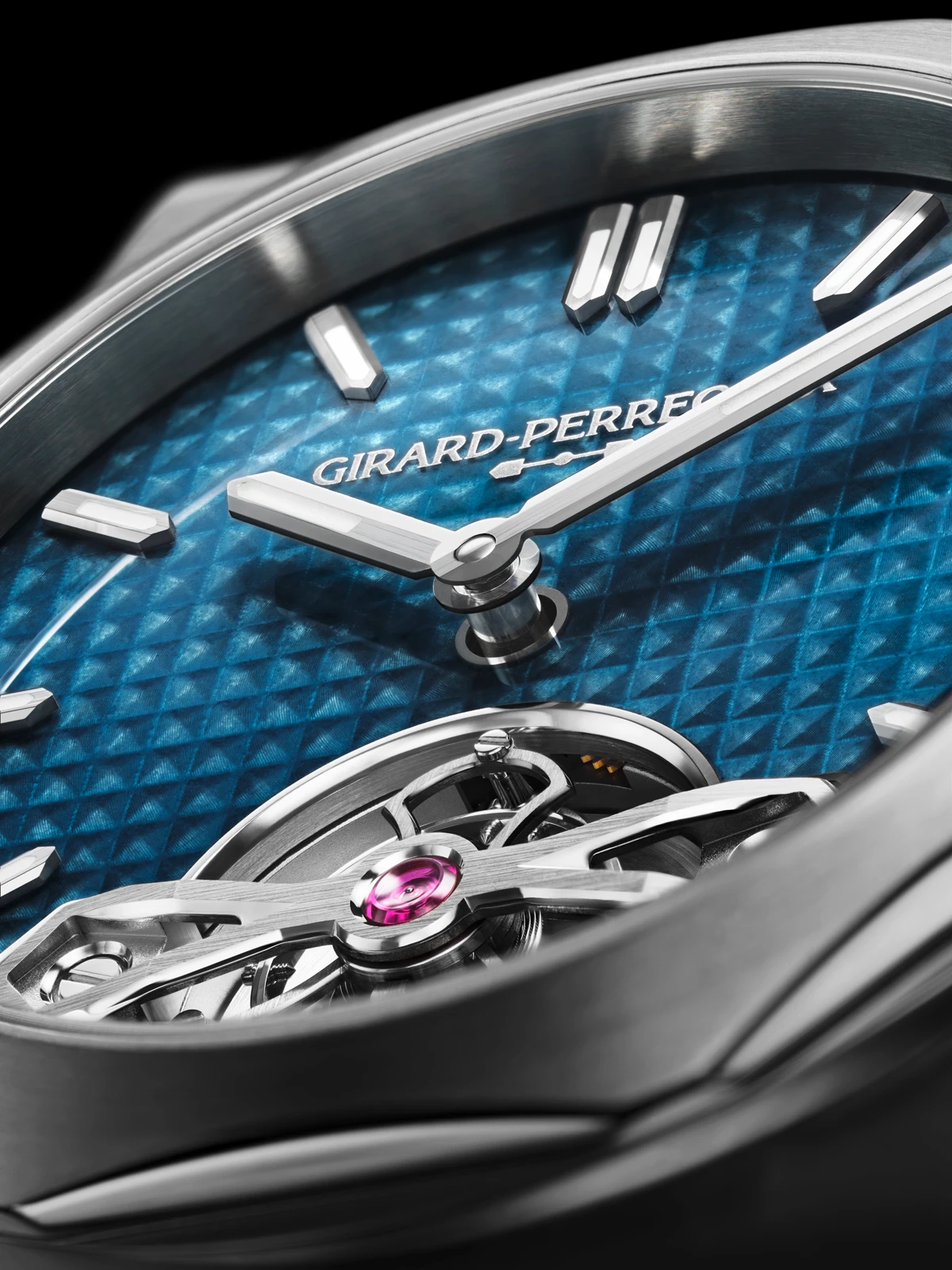 Girard-Perregaux Laureato Fifty Tourbillon Micro-Rotor 39 mm