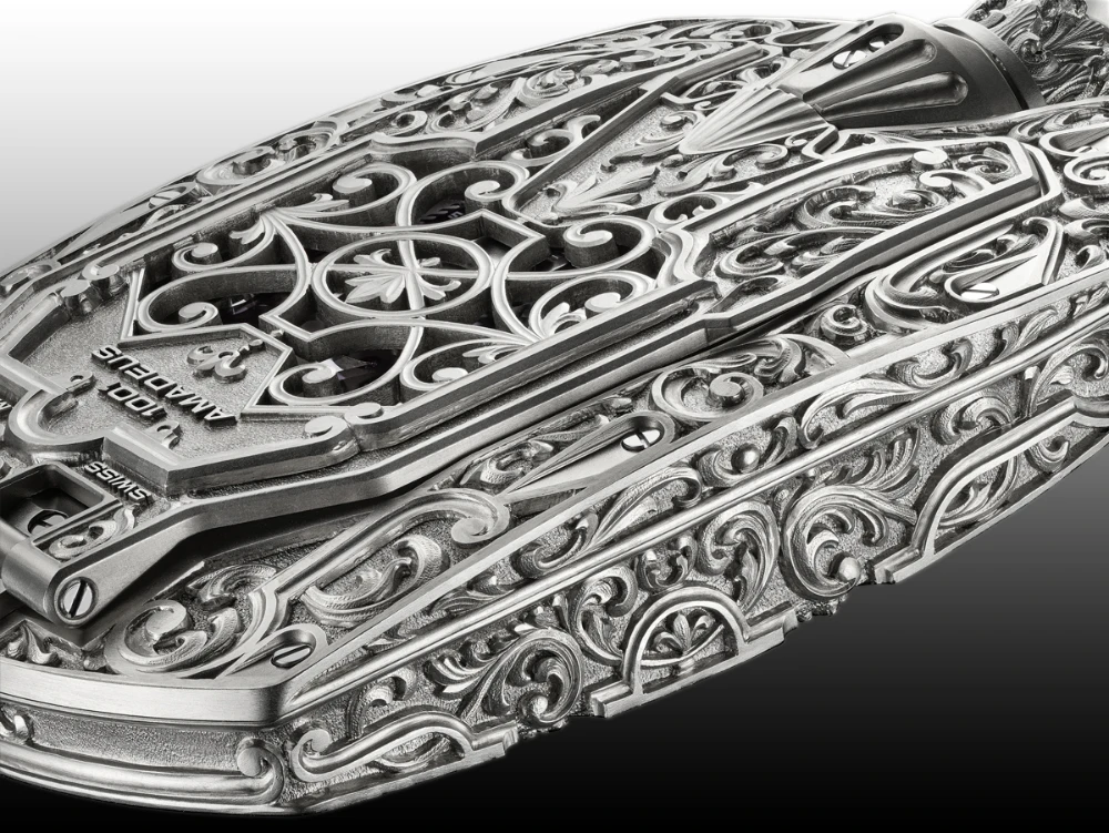 URWERK UR-1001 Amadeus